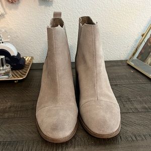 Tan toms booties